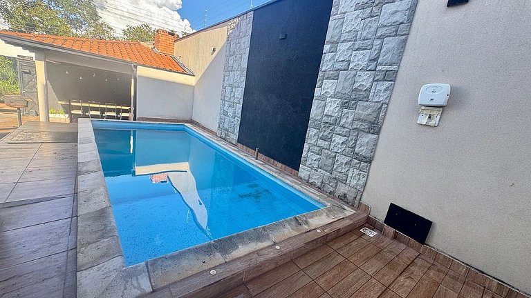 CRCN - Casa com Piscina