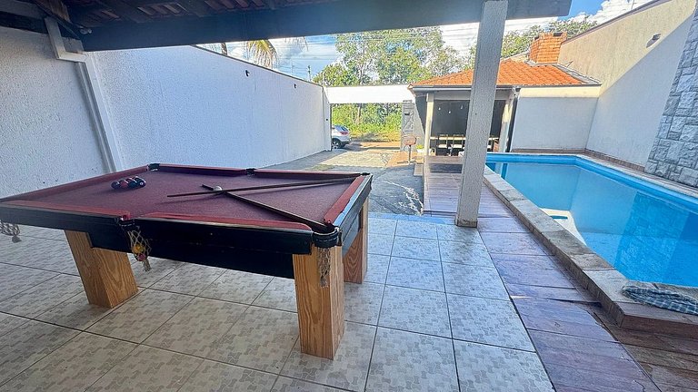 CRCN - Casa com Piscina