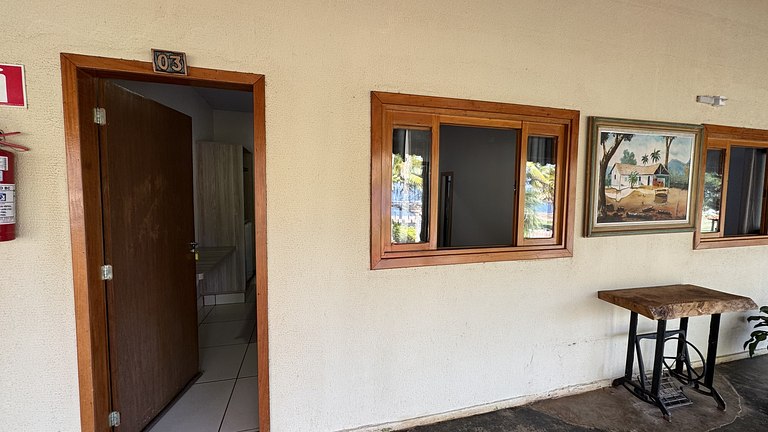 Hotel Lago das Brisas - Canarinho - Apto 03