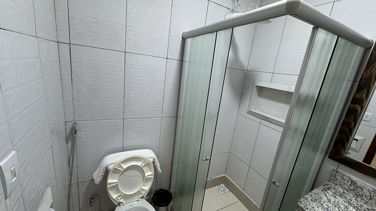 Hotel Lago das Brisas - Canarinho - Apto 03